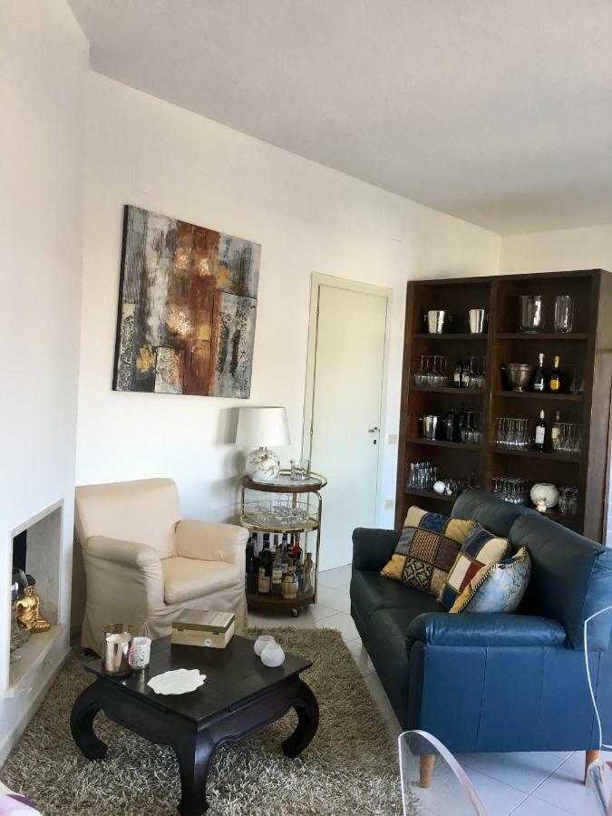 Charlottemaison Bed and Breakfast Cagliari Exterior foto